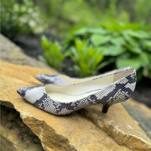 Franco Sarto Tudor snakeskin blush pumps size 8 1/2 M - Picture 4 of 10